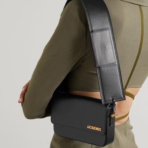 Jacquemus le carinu bag